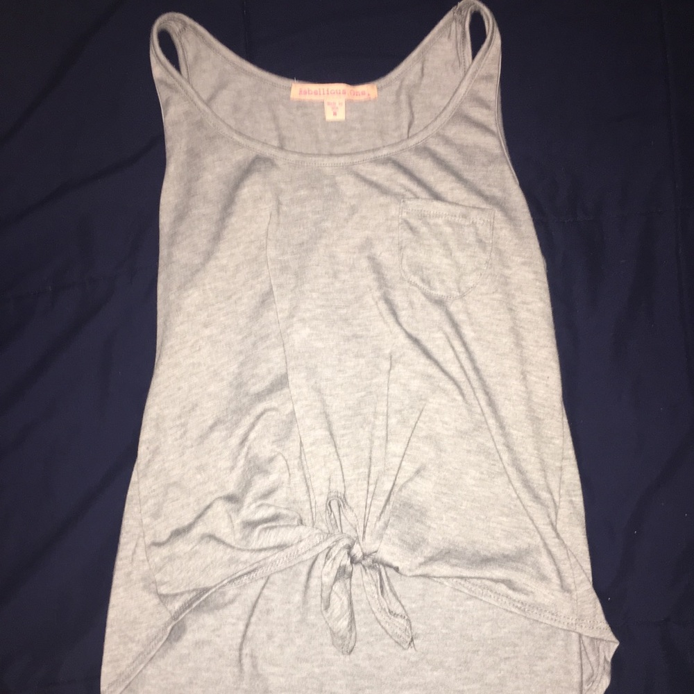 Grey tied tank